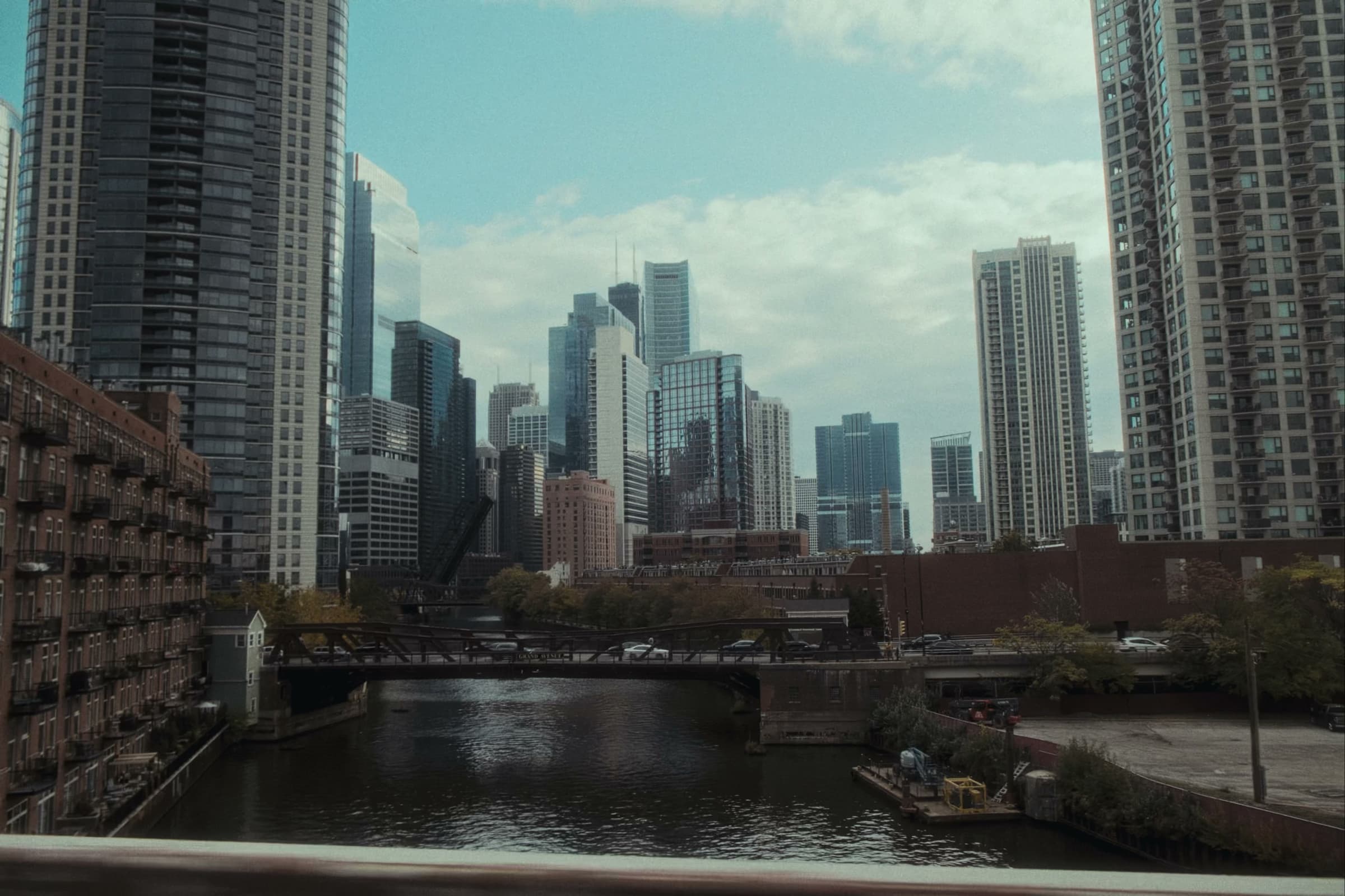 Halloween in Chicago thumbnail